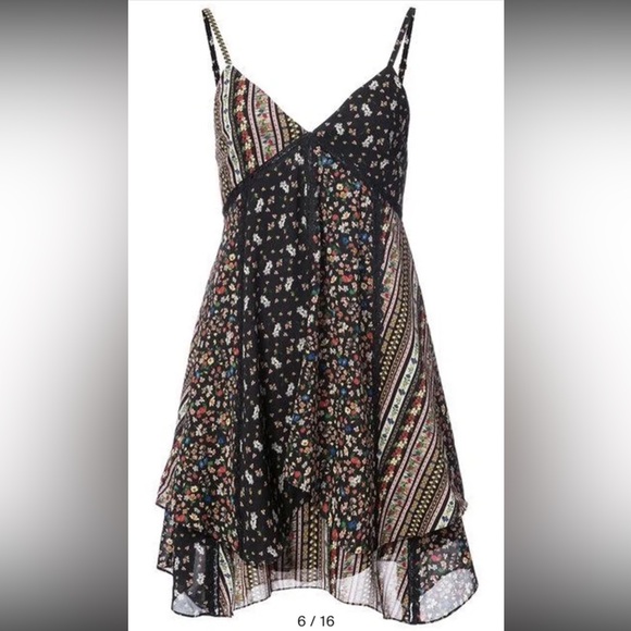 ALICE + OLIVIA $374 Delilah Dress in Romantic Floral Stripe - Picture 6 of 8